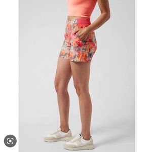 Athleta Brooklyn Shorts in Renewed Bloom Spring